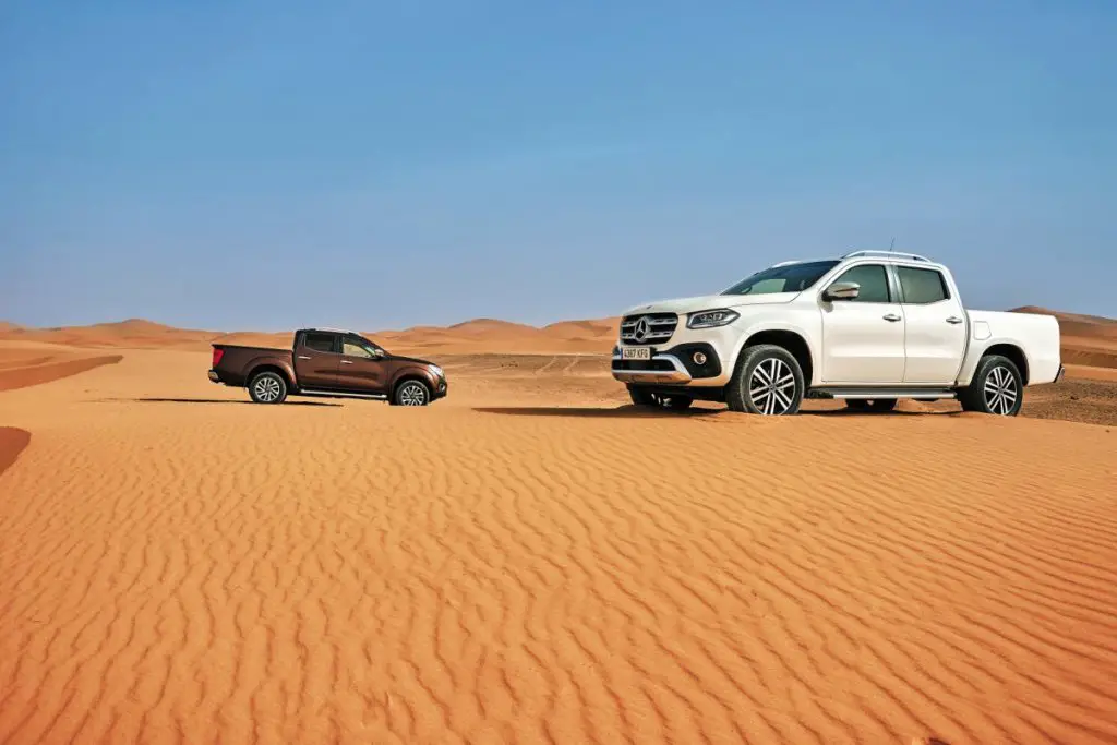 Mercedes-Benz Clase X vs Nissan Navara, comparativa en el desierto