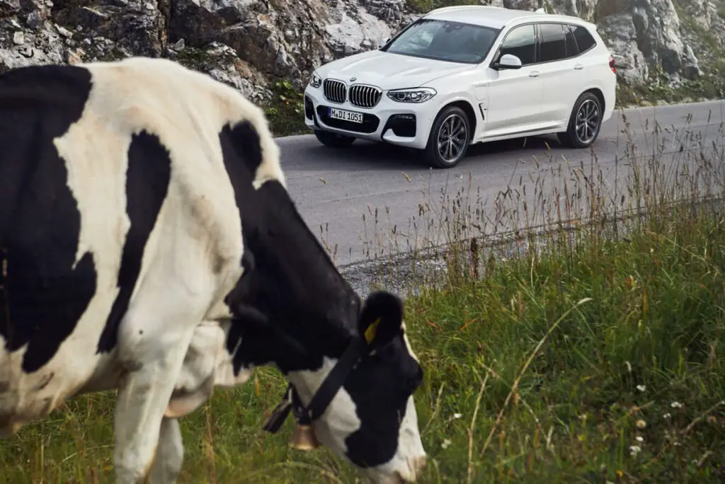 Prueba BMW X3 xDrive30e 2021 hbrido enchufable: mejor que un disel?