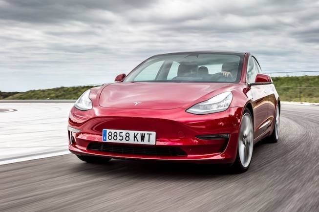 Tesla Model 3 - Mejores coches eléctricos